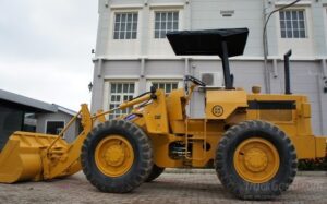 CAT910 คอนโทรลเดี่ยว แขนยาวพิเศษ สภาพดี พร้อมใช้งาน