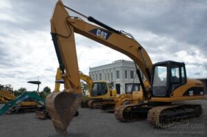 รถขุด CAT320C นำเข้าจากญี่ปุ่น พร้อมใช้งาน ราคาถูก